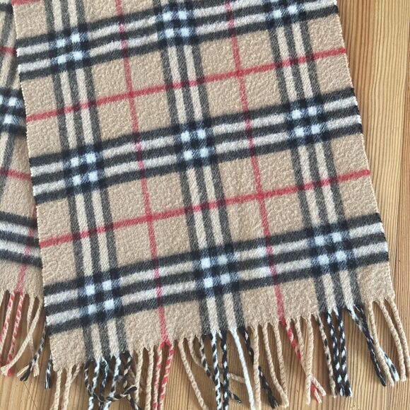 BURBERRY London Vintage Classic Nova Check Knit 100% Cashmere Beige SCARF - Picture 10 of 10